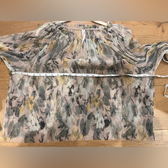 Anthropologie Long Sleeve Printed Sheer Blouse - size medium - Picture 7 of 9